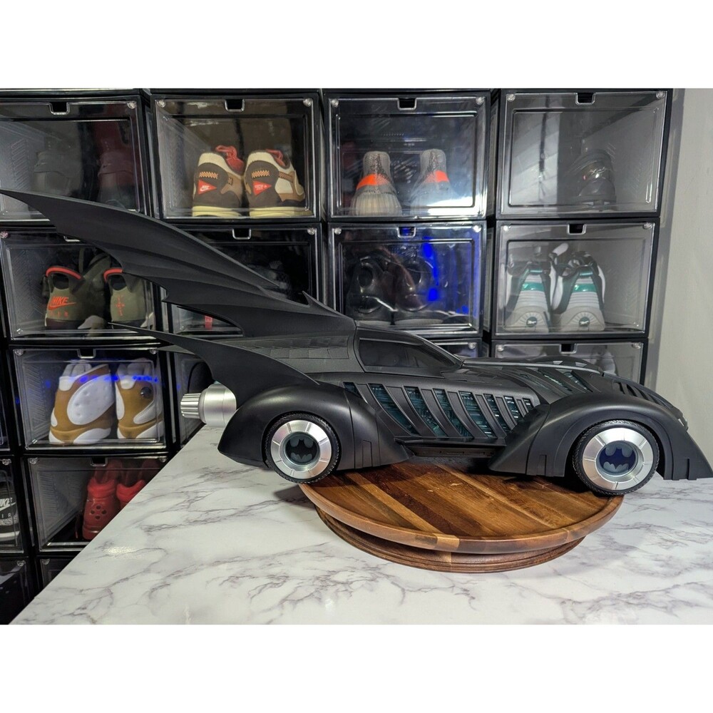Kenner Batman Forever Batmobile & Alfred Pennyworth Figure 1995 Vintage DC - Picture 2 of 16